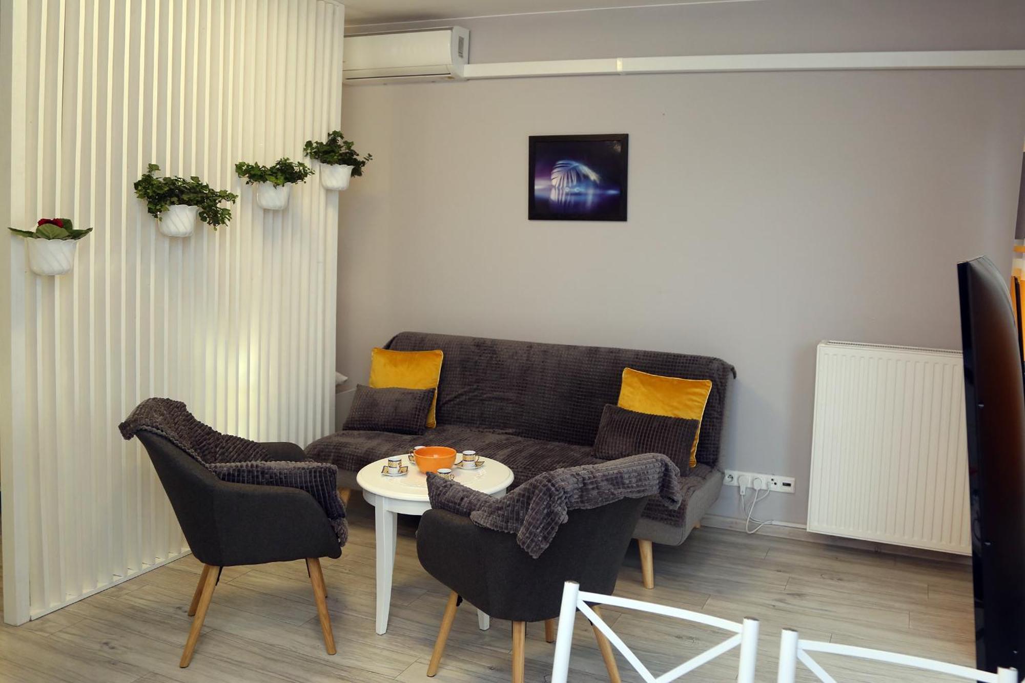 Apartamenty Uniejow "Prywatne Kapiele Termalne" Exteriör bild